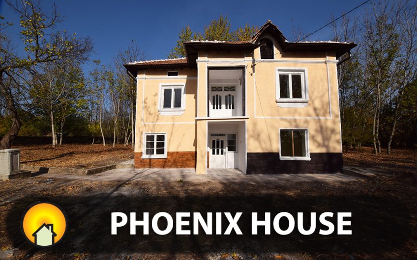 THREE-BEDROOM HOUSE WITH AN UNMISTAKABLE CHARACTER CHARM AND A SPACIOUS GARDEN