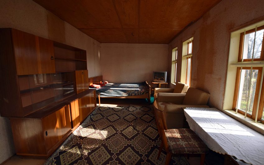 CHARMING TWO-STOREY HOME WITH SPACIOUS GARDEN AND SOLID OUTBUILDINGS AT THE QUIET EDGE OF NOVA VARBOVKA