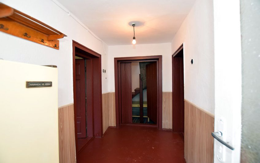 A LOVELY 3-BEDROOM HOME WITH INTERNAL STAIRCASE, SHOWER ROOM AND TOILET IN THE VILLAGE OF KARAISEN