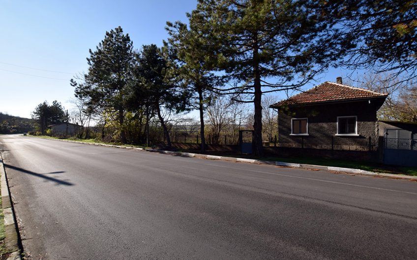 AN ASTONISHING PROPERTY WITH HIGH POTENTIAL IN THE VILLAGE OF ZHERNOV