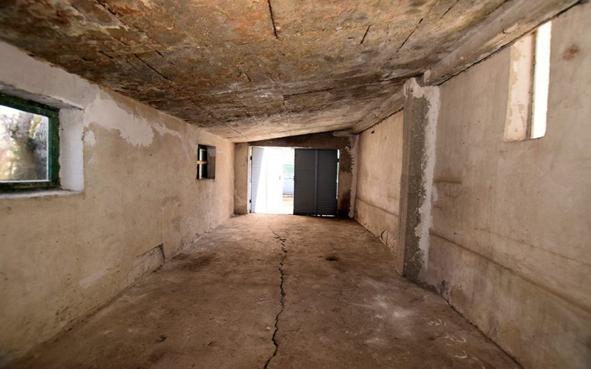 AN ASTONISHING PROPERTY WITH HIGH POTENTIAL IN THE VILLAGE OF ZHERNOV