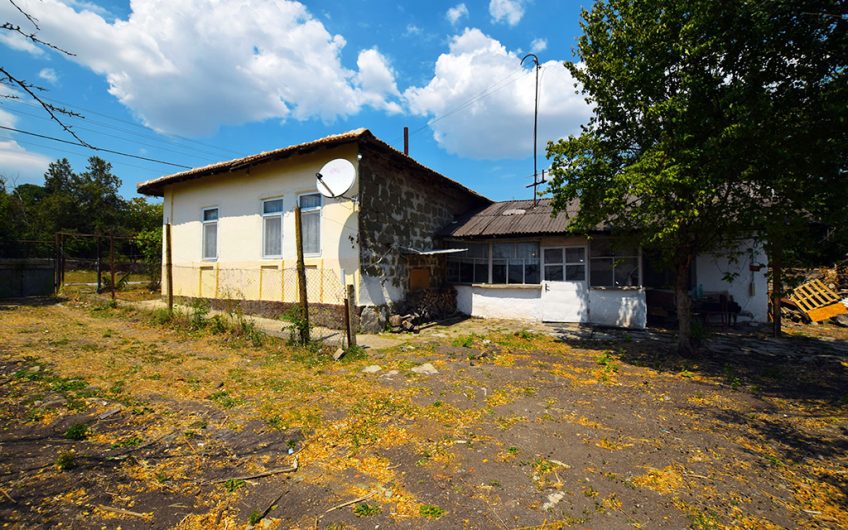A RARE FIND IN SOUTH-EASTERN BULGARIA PERFECT FOR ENJOYING A FANTASTIC LOCATION CLOSE TO THE BLACK SEA COAST