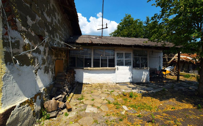 A RARE FIND IN SOUTH-EASTERN BULGARIA PERFECT FOR ENJOYING A FANTASTIC LOCATION CLOSE TO THE BLACK SEA COAST
