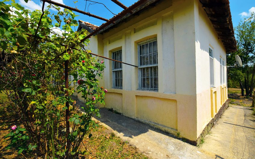 A RARE FIND IN SOUTH-EASTERN BULGARIA PERFECT FOR ENJOYING A FANTASTIC LOCATION CLOSE TO THE BLACK SEA COAST