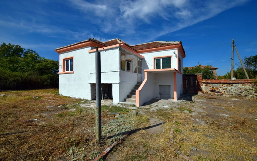 COTTON HOUSE – A CHARMING HOME A GENEROUS GARDEN, AND EASY ACCESS TO GREECE, TÜRKİYE AND THE BLACK SEA COAST